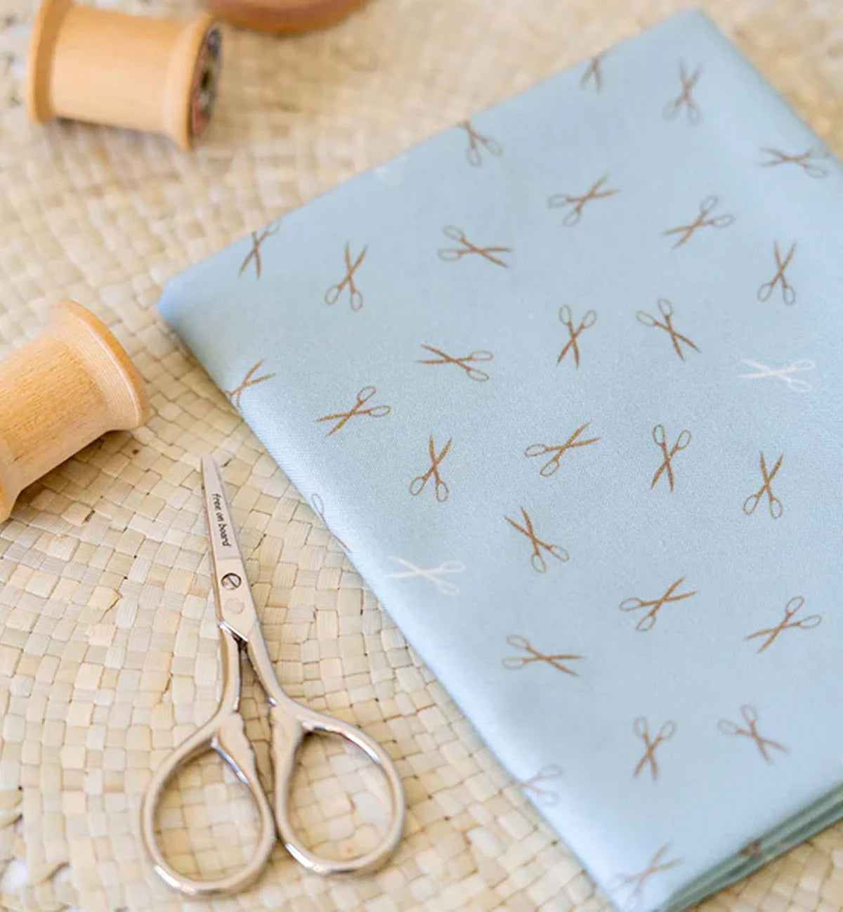 Blue Fat Quarter Bundle - LBQ10