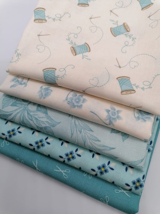 Blue Fat Quarter Bundle - LBQ9