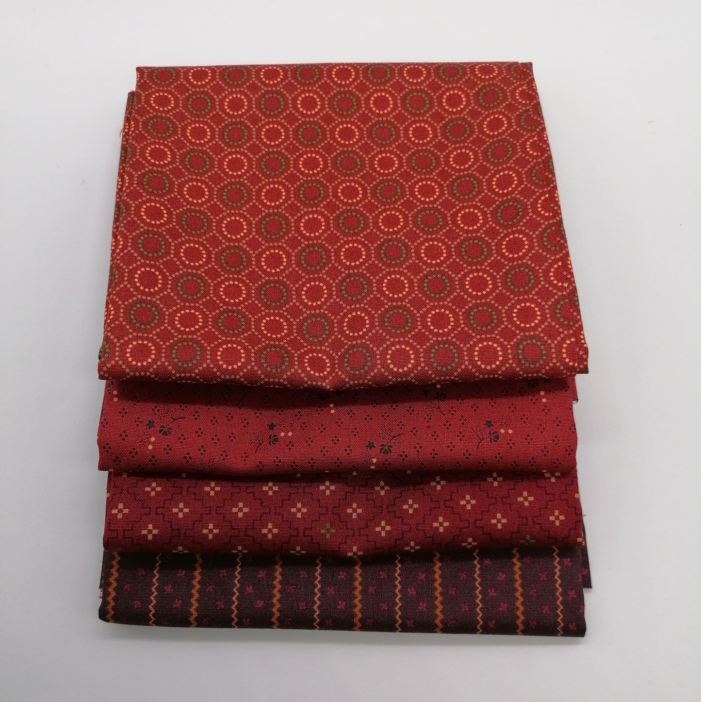 Kim Diehl Fat Quarter Bundle - KD8 - 4 Fabrics