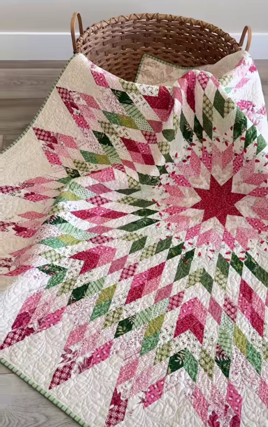 Amaryllis Noel Quilt Pattern