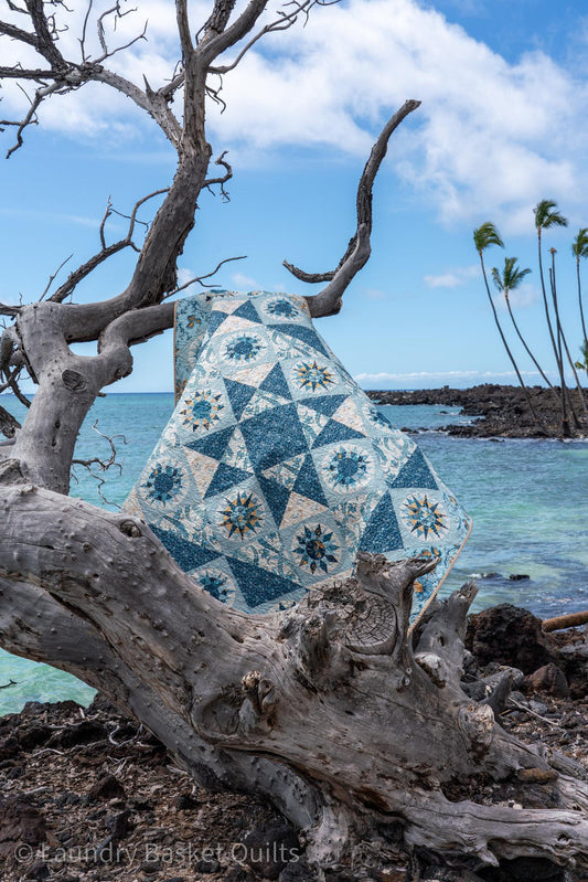 Catamaran quilt pattern Dark