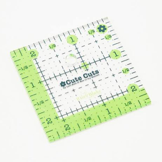 Lori Holt Cute Cuts™ Ruler 2 1/2" x 2 1/2" image 0