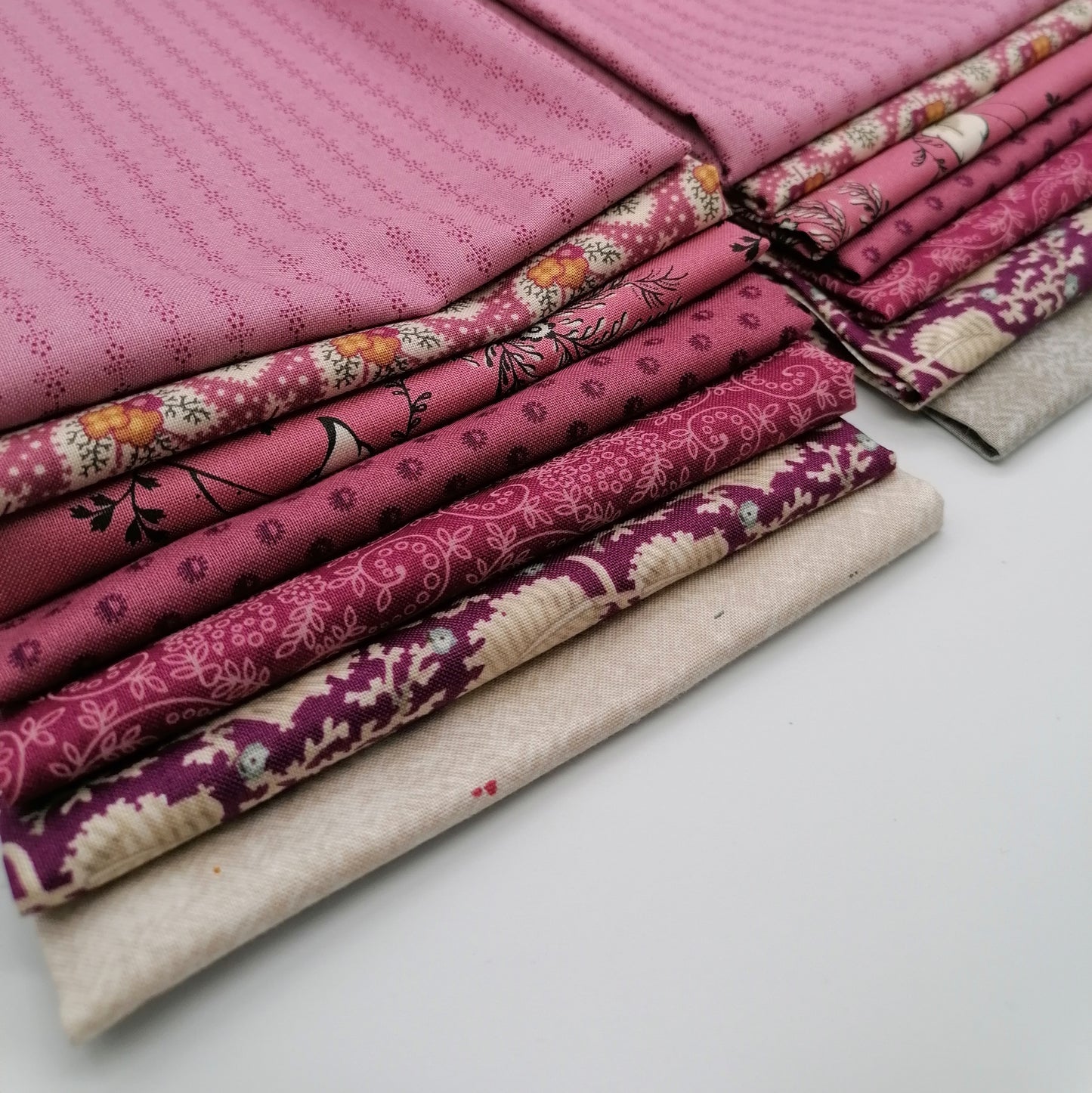 Purple Fat Quarter Bundle - LBQ11