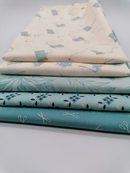 Blue Fat Quarter Bundle - LBQ9