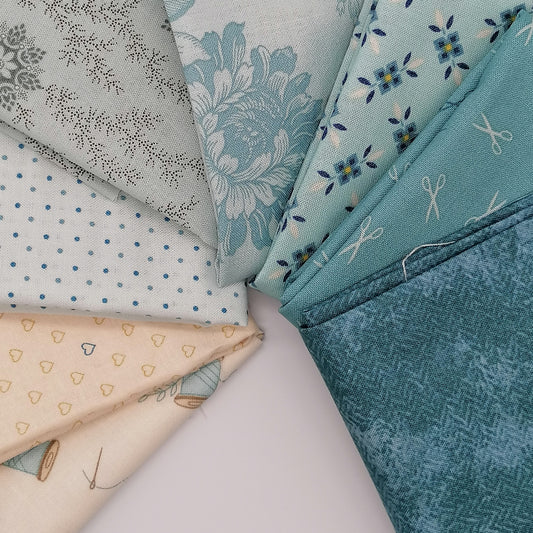 Blue Fat Quarter Bundle - LBQ10