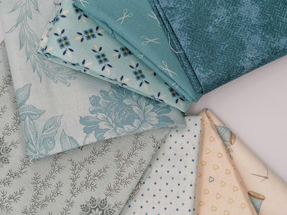 Blue Fat Quarter Bundle - LBQ10