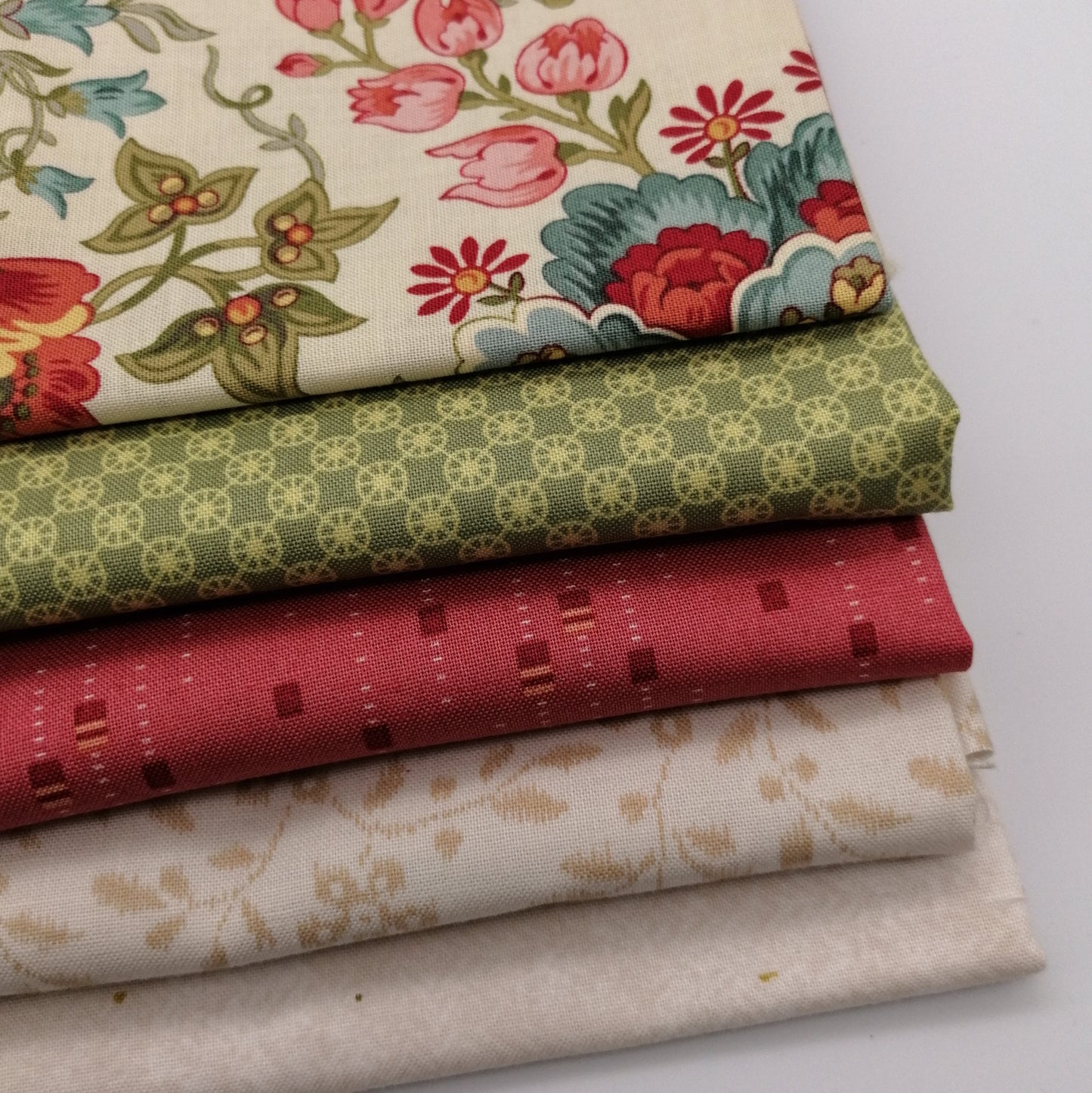 Fat Quarter Bundle - LBQ14