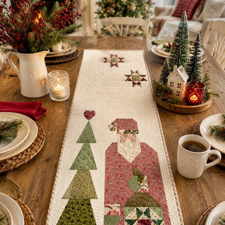 Santa Claus Table Runner Pattern